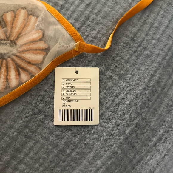 Bralettes - Picture 2 of 3